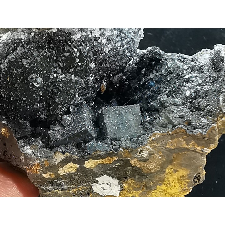 Fluorite et quartz  le Franciman mine  Sint Jean de Jeannes, Paulinet - Tarn - FRANCE