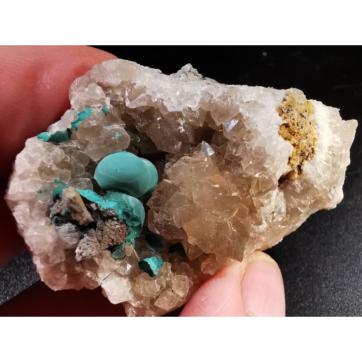 Malachite - Quartz  Bouque payrol, Camares,  Aveyron,  France