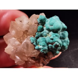 Malachite - Quartz  Bouque payrol, Camares,  Aveyron,  France