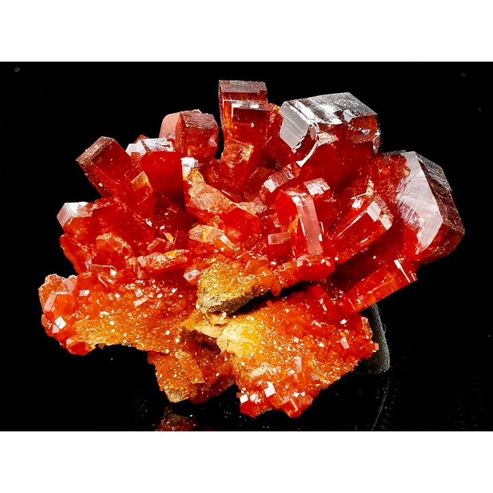 VANADINITE sur BARYTE// Mibladen, Morocco