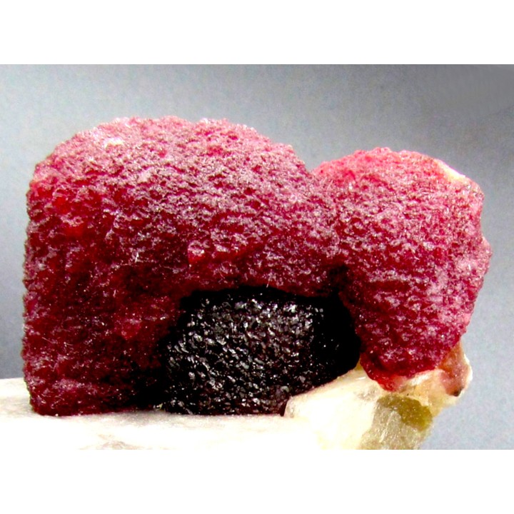 Tourmaline elbaite -  Momeik, Myanmar Birmanie