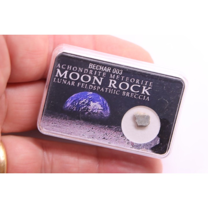 Météorite: Lunar bréche feldspath - Bechar003