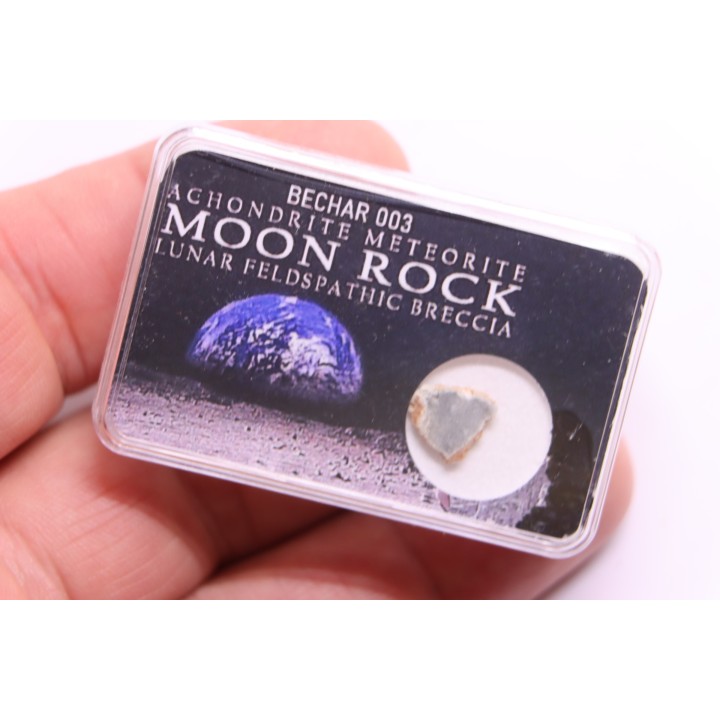 Météorite: Lunar bréche feldspath - Bechar003