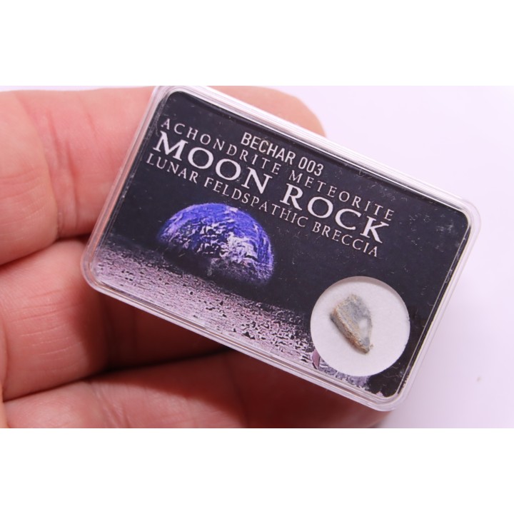 Météorite: Lunar bréche feldspath - Bechar003