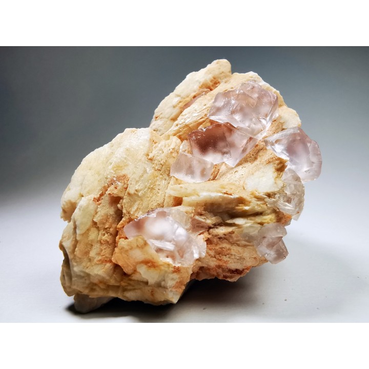 fluorite incolore et baryte de Berbes, Espagne