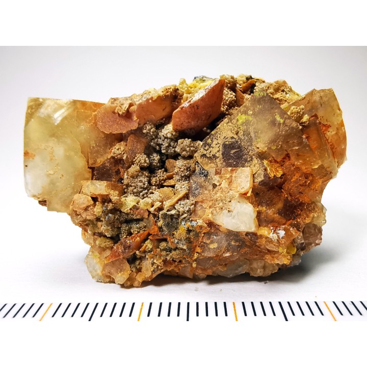 Fluorite and wulfenite, Lantignié Mine (69), France