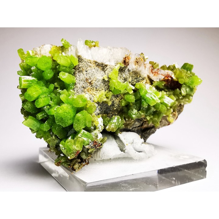 Pyromorphite  - mine Daoping, guangxi province, CHINE