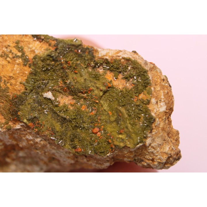 Pyromorphite et Crocoite - Fillon "Le Cantonnier", NONTRON (24) FRANCE