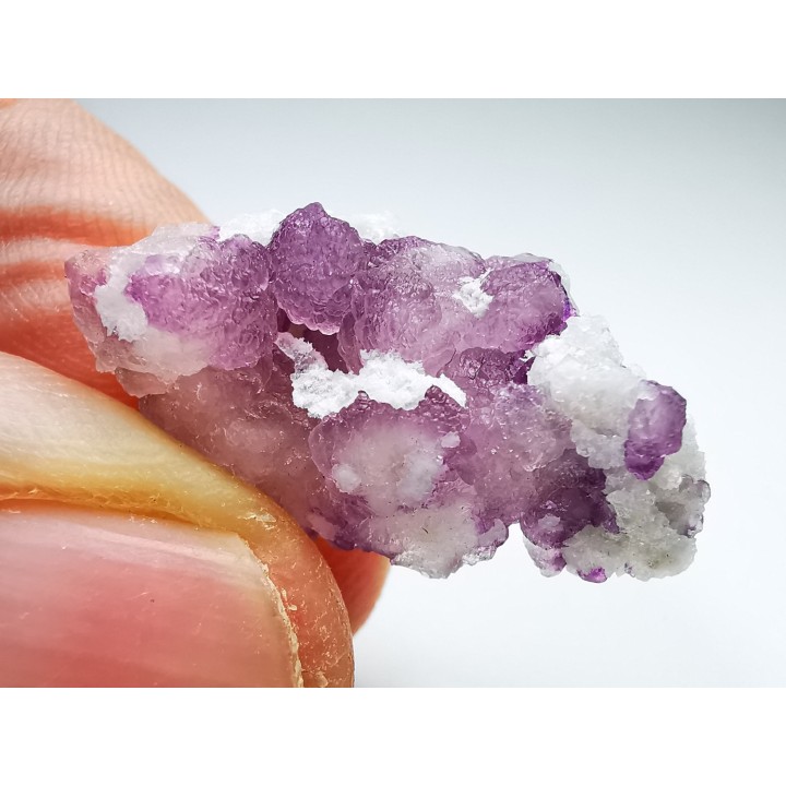 Fluorite and quartz from Tombstone, Arizona, USA