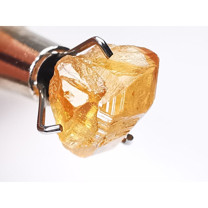 Grenat hessonite, mine Jeffrey, Québec, Canada