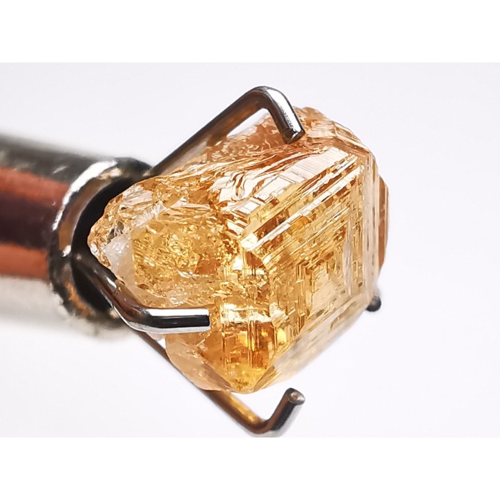 Grenat hessonite, mine Jeffrey, Québec, Canada