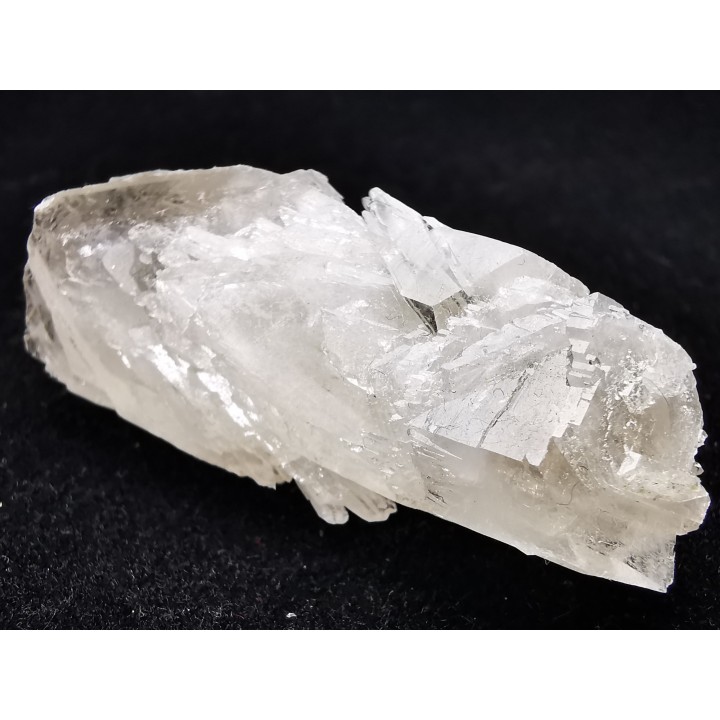 Quartz à croissance interrompue – Dalnegorsk, Russie