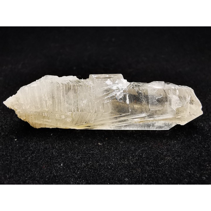 Quartz à croissance interrompue – Dalnegorsk, Russie