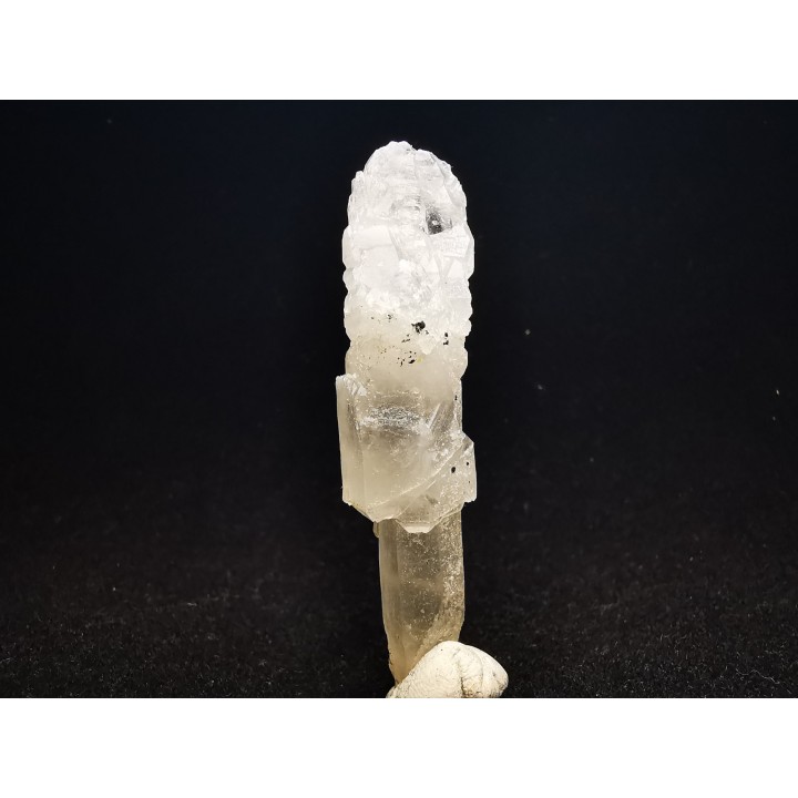 Quartz à croissance interrompue – Dalnegorsk, Russie