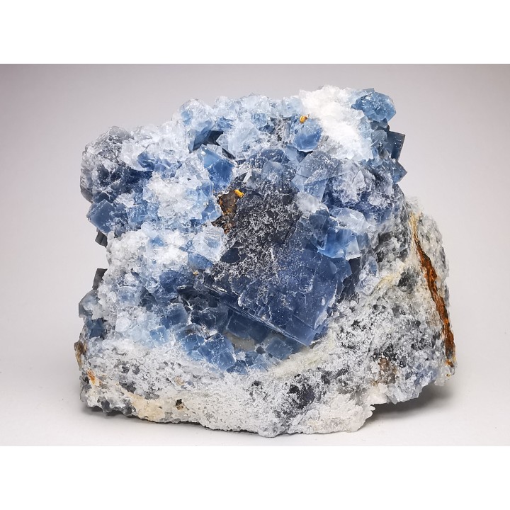 fluorite de Chavaniac-Lafayette, Haute-Loire, France