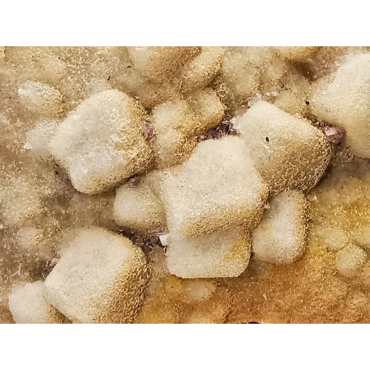 Périmorphose de quartz après  fluorite, Haute-Loire, France