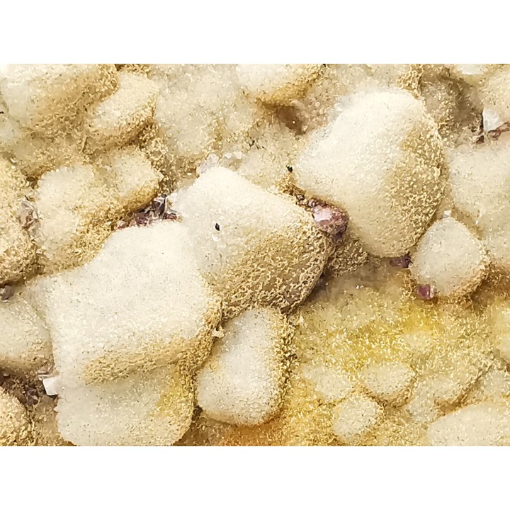 Périmorphose de quartz après  fluorite, Haute-Loire, France