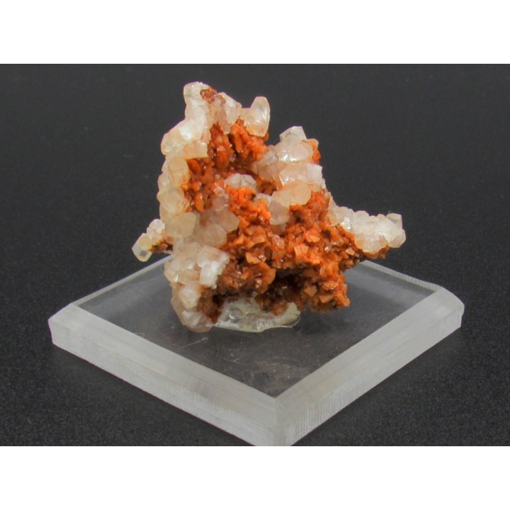 Calcite, dolomite.  Mine Engelsbourg - SMAM