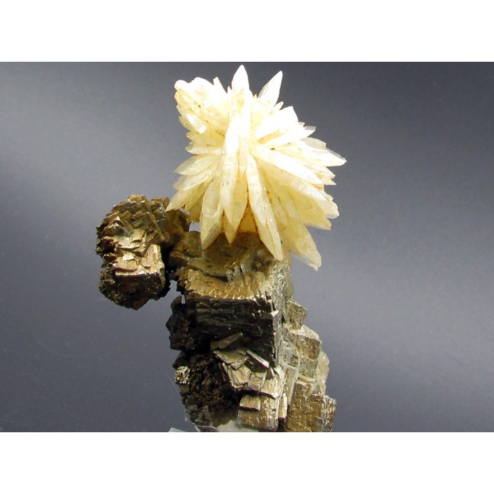 Barytine and pyrite