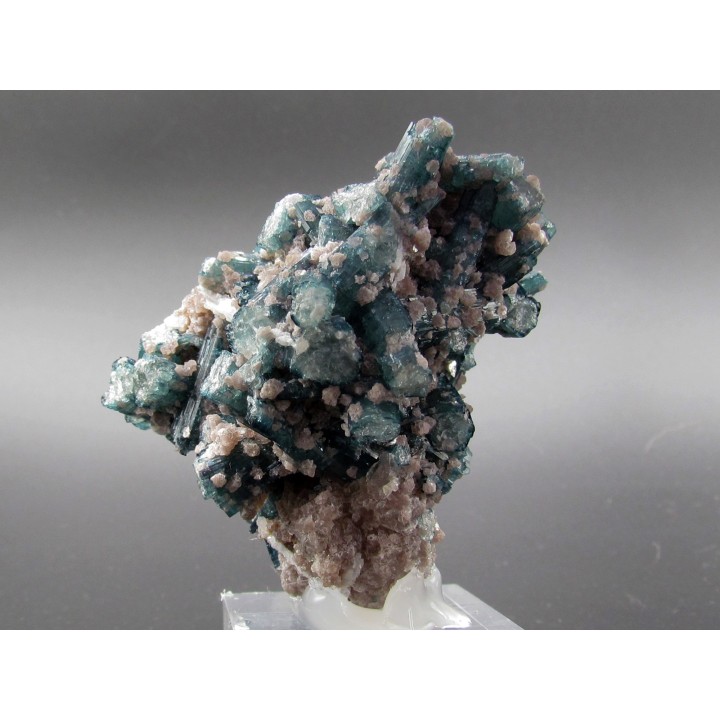 blue Tourmaline  & Quartz - Minas Gerais - Brasil