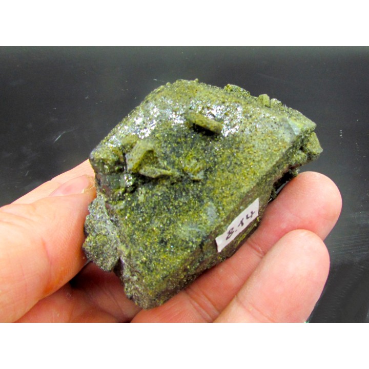 Epidote // PAKISTAN