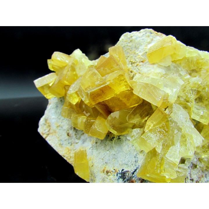 yellow Barytine  - Bou Azzer - Morocco