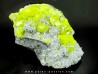 Souffre cristallisé sur calcite - Italie