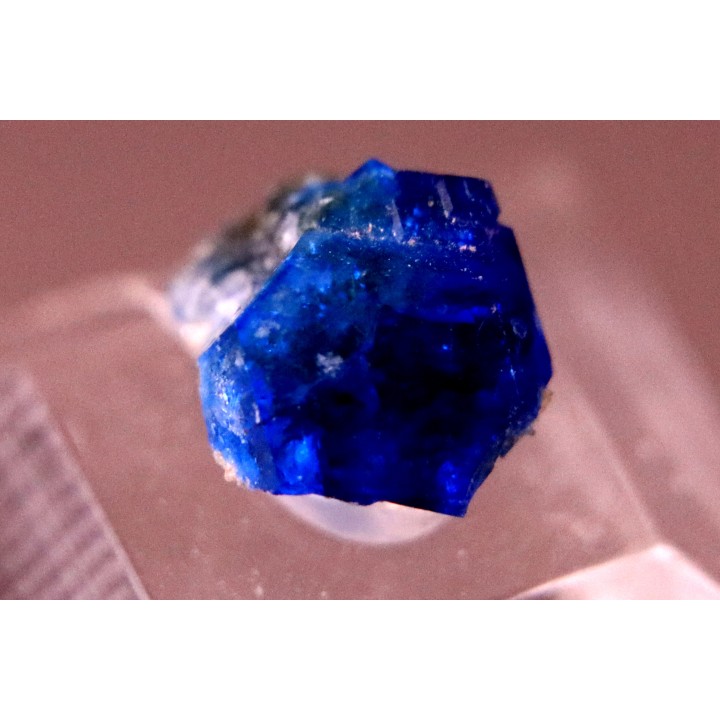 Sodalite  Sar-e-Sang, Kokcha Valley, Badakhshan, AFGHANISTAN