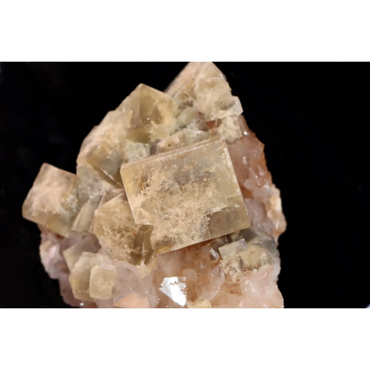 fluorine on quartz  Le Burc - FRANCE